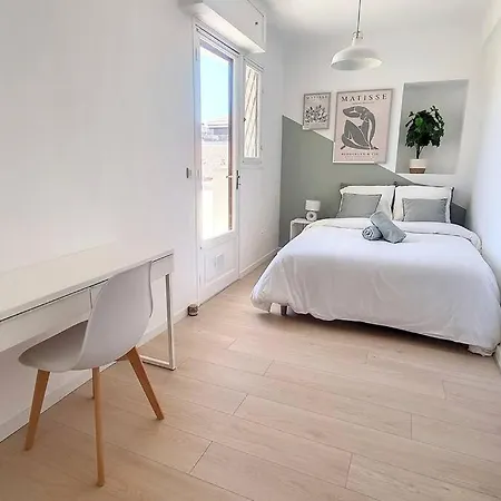 3p Refait A Neuf - Parking L430cm X W275cm Appartement *